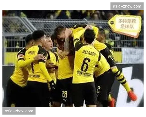 荷兰演练伪九号回撤战术，科曼破解密集防守寻求空间创造