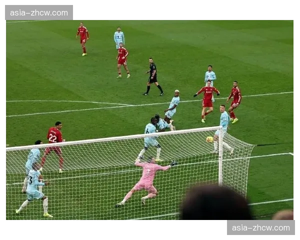 伯恩利仅积20分深陷降级区，失球数过多复苏前景渺茫